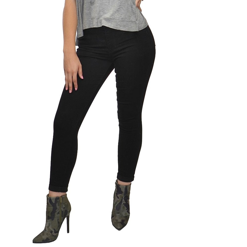 JUNIOR 2-BUTTON MID-RISE ROLLED CUFF ANKLE JEAN